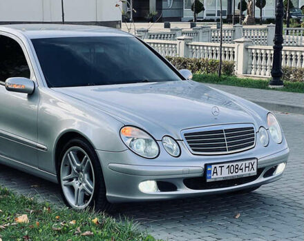 Мерседес Е-Клас 2004 у Івано-Франківську на Automoto.ua Сірий Мерседес Е-Клас, об'ємом двигуна 2.15 л та пробігом 462 тис. км за 8100 $, фото 5 на Automoto.ua