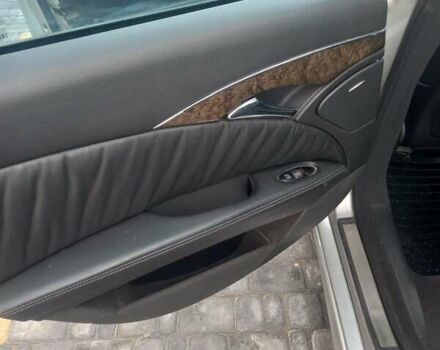 Серый Мерседес Е-Класс, объемом двигателя 2.7 л и пробегом 380 тыс. км за 6200 $, фото 9 на Automoto.ua