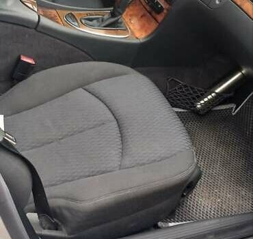 Серый Мерседес Е-Класс, объемом двигателя 1.8 л и пробегом 289 тыс. км за 7150 $, фото 21 на Automoto.ua