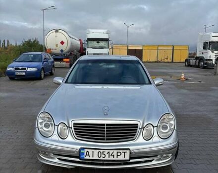Серый Мерседес Е-Класс, объемом двигателя 3.2 л и пробегом 500 тыс. км за 6000 $, фото 2 на Automoto.ua