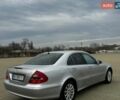 Серый Мерседес Е-Класс, объемом двигателя 3.2 л и пробегом 436 тыс. км за 7000 $, фото 4 на Automoto.ua