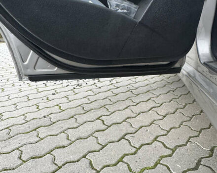 Сірий Мерседес Е-Клас, об'ємом двигуна 2.7 л та пробігом 338 тис. км за 8500 $, фото 15 на Automoto.ua