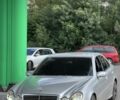 Серый Мерседес Е-Класс, объемом двигателя 3.2 л и пробегом 400 тыс. км за 7000 $, фото 1 на Automoto.ua