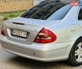 Серый Мерседес Е-Класс, объемом двигателя 2.1 л и пробегом 295 тыс. км за 5555 $, фото 24 на Automoto.ua