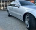Серый Мерседес Е-Класс, объемом двигателя 2.2 л и пробегом 480 тыс. км за 6800 $, фото 3 на Automoto.ua