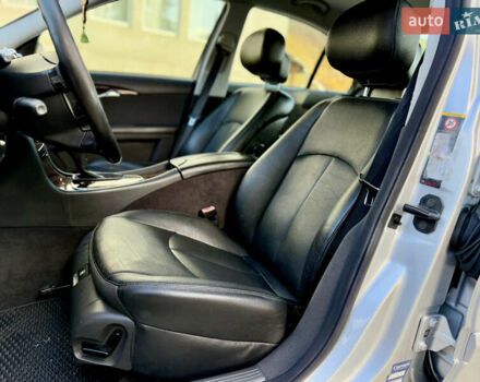 Сірий Мерседес Е-Клас, об'ємом двигуна 2.7 л та пробігом 400 тис. км за 8300 $, фото 41 на Automoto.ua