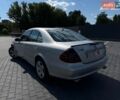 Сірий Мерседес Е-Клас, об'ємом двигуна 3.2 л та пробігом 360 тис. км за 8500 $, фото 4 на Automoto.ua