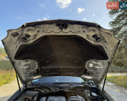 Сірий Мерседес Е-Клас, об'ємом двигуна 2.7 л та пробігом 400 тис. км за 8300 $, фото 68 на Automoto.ua