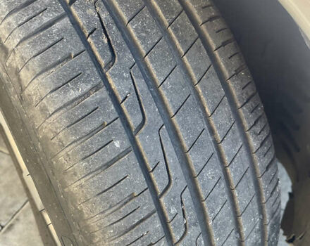 Серый Мерседес Е-Класс, объемом двигателя 3.2 л и пробегом 356 тыс. км за 7800 $, фото 4 на Automoto.ua