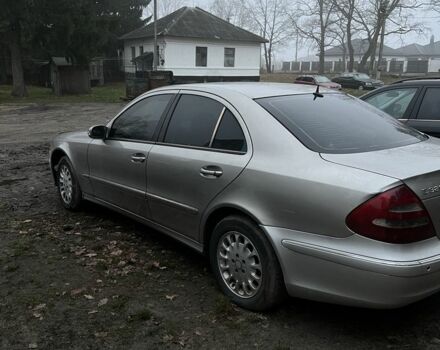 Сірий Мерседес Е-Клас, об'ємом двигуна 3.2 л та пробігом 340 тис. км за 4500 $, фото 1 на Automoto.ua