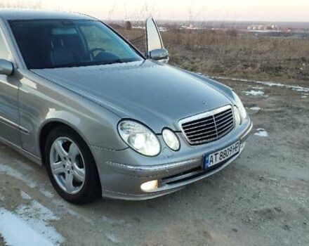 Серый Мерседес Е-Класс, объемом двигателя 2.6 л и пробегом 214 тыс. км за 6300 $, фото 1 на Automoto.ua