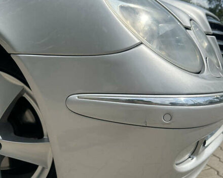 Сірий Мерседес Е-Клас, об'ємом двигуна 2.15 л та пробігом 216 тис. км за 7500 $, фото 6 на Automoto.ua