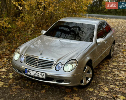 Мерседес Е-Клас 2004 у Тернополі на Automoto.ua Сірий Мерседес Е-Клас, об'ємом двигуна 2.2 л та пробігом 333 тис. км за 5750 $, фото 3 на Automoto.ua