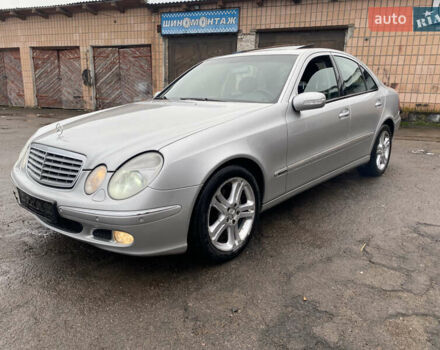 Сірий Мерседес Е-Клас, об'ємом двигуна 3.2 л та пробігом 272 тис. км за 3850 $, фото 28 на Automoto.ua