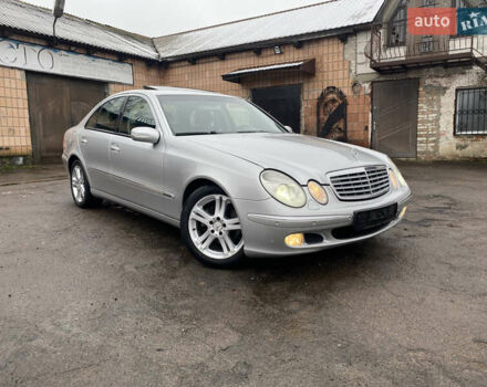 Сірий Мерседес Е-Клас, об'ємом двигуна 3.2 л та пробігом 272 тис. км за 3850 $, фото 6 на Automoto.ua