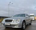 Серый Мерседес Е-Класс, объемом двигателя 3.2 л и пробегом 500 тыс. км за 6000 $, фото 1 на Automoto.ua