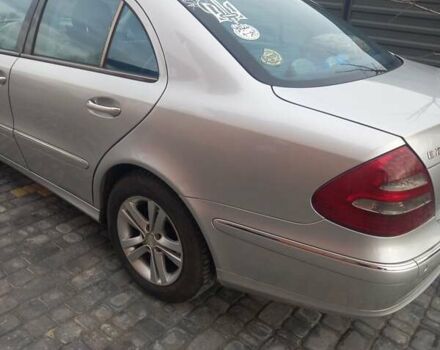 Серый Мерседес Е-Класс, объемом двигателя 2.7 л и пробегом 380 тыс. км за 6500 $, фото 3 на Automoto.ua