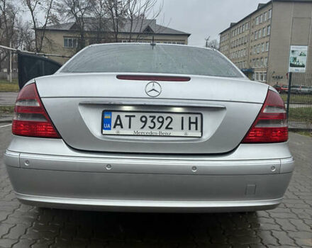 Сірий Мерседес Е-Клас, об'ємом двигуна 2.7 л та пробігом 349 тис. км за 8800 $, фото 2 на Automoto.ua