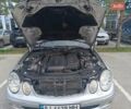 Серый Мерседес Е-Класс, объемом двигателя 3.2 л и пробегом 350 тыс. км за 8200 $, фото 23 на Automoto.ua