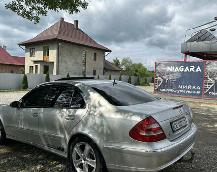 Сірий Мерседес Е-Клас, об'ємом двигуна 2.15 л та пробігом 216 тис. км за 7500 $, фото 2 на Automoto.ua