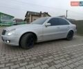 Серый Мерседес Е-Класс, объемом двигателя 2.1 л и пробегом 326 тыс. км за 7200 $, фото 1 на Automoto.ua