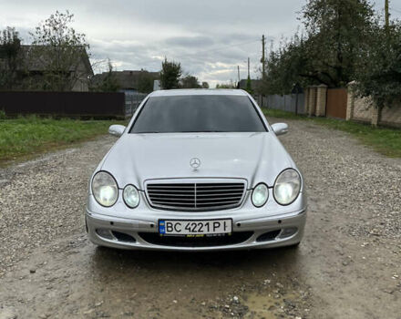 Сірий Мерседес Е-Клас, об'ємом двигуна 2.15 л та пробігом 448 тис. км за 6500 $, фото 1 на Automoto.ua