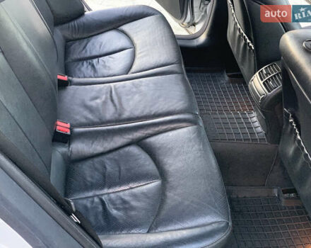 Серый Мерседес Е-Класс, объемом двигателя 3.2 л и пробегом 367 тыс. км за 8000 $, фото 19 на Automoto.ua