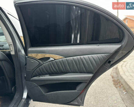 Серый Мерседес Е-Класс, объемом двигателя 3 л и пробегом 362 тыс. км за 8500 $, фото 15 на Automoto.ua