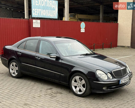 Сірий Мерседес Е-Клас, об'ємом двигуна 3.2 л та пробігом 267 тис. км за 7200 $, фото 7 на Automoto.ua