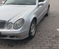 Сірий Мерседес Е-Клас, об'ємом двигуна 2.15 л та пробігом 483 тис. км за 7900 $, фото 1 на Automoto.ua