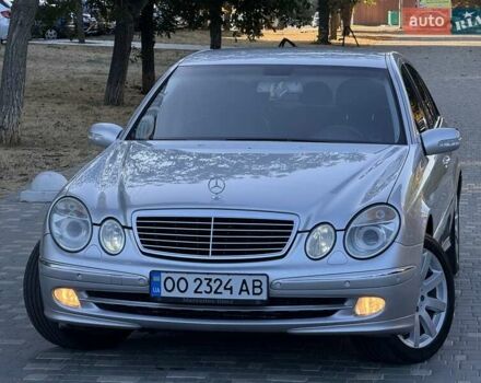 Серый Мерседес Е-Класс, объемом двигателя 2.99 л и пробегом 300 тыс. км за 8400 $, фото 19 на Automoto.ua