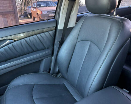 Сірий Мерседес Е-Клас, об'ємом двигуна 3.22 л та пробігом 308 тис. км за 6800 $, фото 15 на Automoto.ua