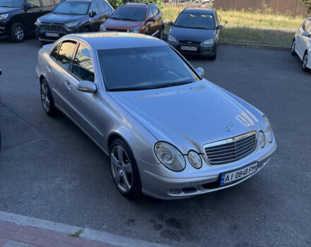 Серый Мерседес Е-Класс, объемом двигателя 2 л и пробегом 198 тыс. км за 7000 $, фото 16 на Automoto.ua