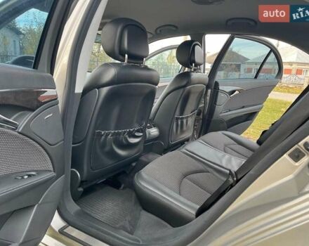 Сірий Мерседес Е-Клас, об'ємом двигуна 3 л та пробігом 245 тис. км за 10500 $, фото 16 на Automoto.ua