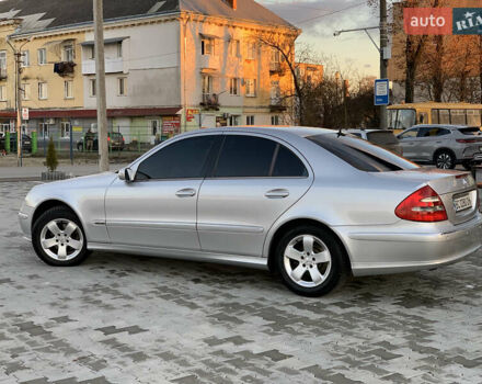 Серый Мерседес Е-Класс, объемом двигателя 3.2 л и пробегом 367 тыс. км за 8000 $, фото 12 на Automoto.ua