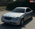 Серый Мерседес Е-Класс, объемом двигателя 2.15 л и пробегом 314 тыс. км за 6500 $, фото 1 на Automoto.ua