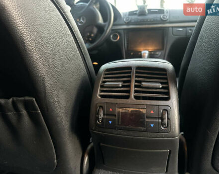 Серый Мерседес Е-Класс, объемом двигателя 2.99 л и пробегом 330 тыс. км за 7200 $, фото 17 на Automoto.ua