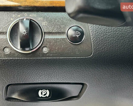 Серый Мерседес Е-Класс, объемом двигателя 3.22 л и пробегом 275 тыс. км за 8700 $, фото 12 на Automoto.ua