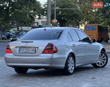 Серый Мерседес Е-Класс, объемом двигателя 2.99 л и пробегом 300 тыс. км за 8400 $, фото 18 на Automoto.ua