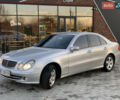 Серый Мерседес Е-Класс, объемом двигателя 3.2 л и пробегом 367 тыс. км за 8000 $, фото 37 на Automoto.ua