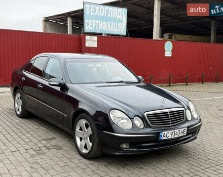 Сірий Мерседес Е-Клас, об'ємом двигуна 3.2 л та пробігом 267 тис. км за 7200 $, фото 4 на Automoto.ua