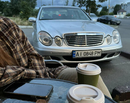 Серый Мерседес Е-Класс, объемом двигателя 2 л и пробегом 198 тыс. км за 7000 $, фото 17 на Automoto.ua