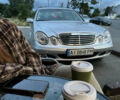 Серый Мерседес Е-Класс, объемом двигателя 2 л и пробегом 198 тыс. км за 7000 $, фото 17 на Automoto.ua