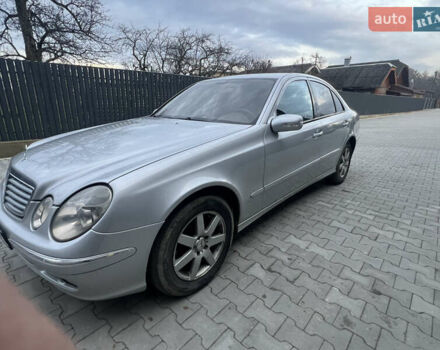 Сірий Мерседес Е-Клас, об'ємом двигуна 2.2 л та пробігом 444 тис. км за 6299 $, фото 2 на Automoto.ua