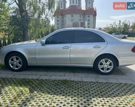 Сірий Мерседес Е-Клас, об'ємом двигуна 1.8 л та пробігом 271 тис. км за 7100 $, фото 2 на Automoto.ua
