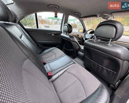 Мерседес Е-Клас 2005 у Запоріжжя на Automoto.ua Сірий Мерседес Е-Клас, об'ємом двигуна 1.8 л та пробігом 247 тис. км за 5750 $, фото 12 на Automoto.ua