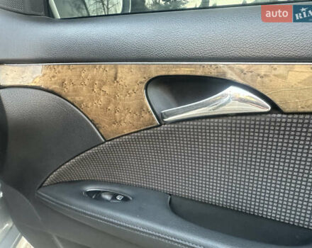 Серый Мерседес Е-Класс, объемом двигателя 2.99 л и пробегом 330 тыс. км за 7200 $, фото 20 на Automoto.ua