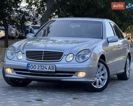 Серый Мерседес Е-Класс, объемом двигателя 2.99 л и пробегом 300 тыс. км за 8400 $, фото 15 на Automoto.ua