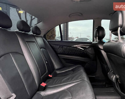 Серый Мерседес Е-Класс, объемом двигателя 3.22 л и пробегом 275 тыс. км за 8700 $, фото 22 на Automoto.ua