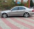 Серый Мерседес Е-Класс, объемом двигателя 1.8 л и пробегом 247 тыс. км за 5750 $, фото 4 на Automoto.ua